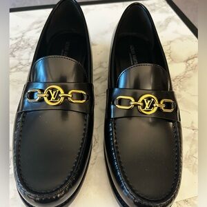 Louis Vuitton Chess Flat Loafer size 40.5